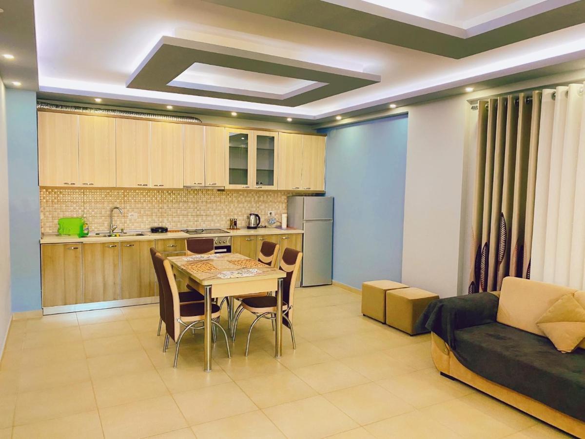 Chloe Apartament Berat Exterior photo
